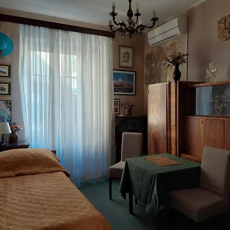 Zeljana Apartment *